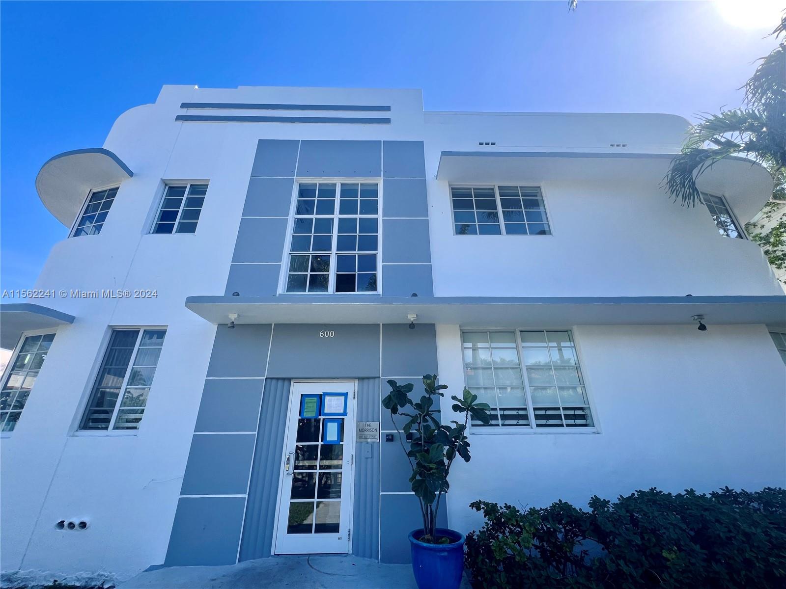 600 15th St 12, Miami Beach, Florida 33139, 1 Bedroom Bedrooms, ,1 BathroomBathrooms,Residentiallease,For Rent,600 15th St 12,A11562241