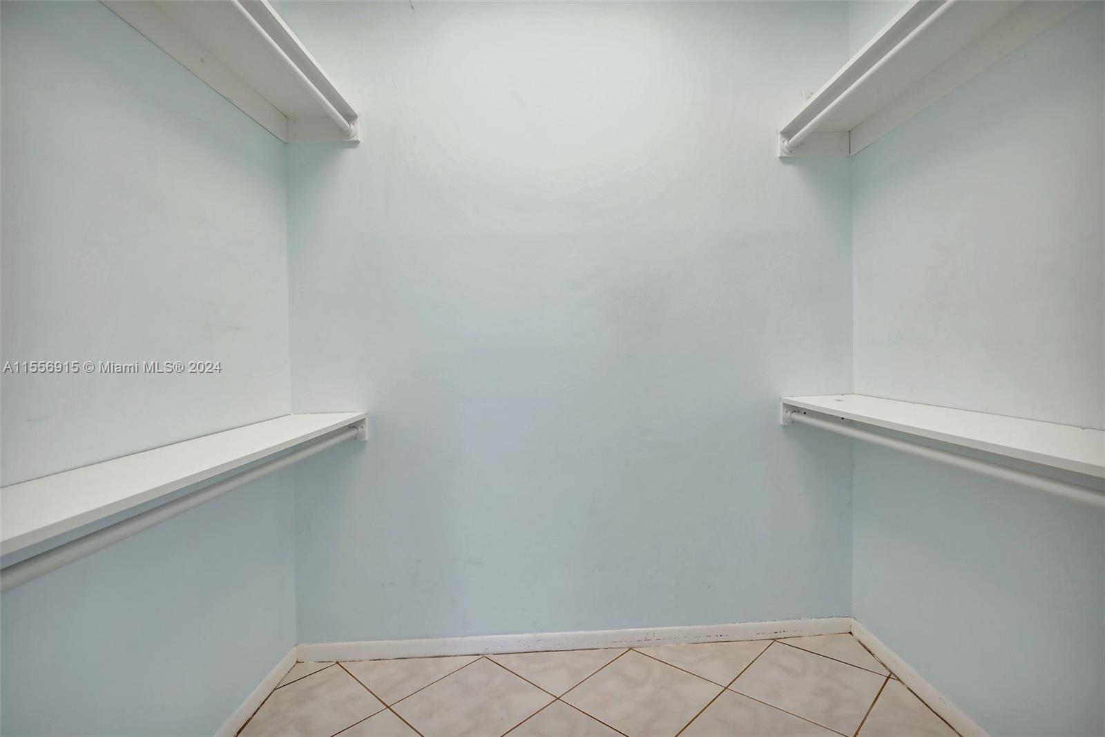 primary bed walk in closet