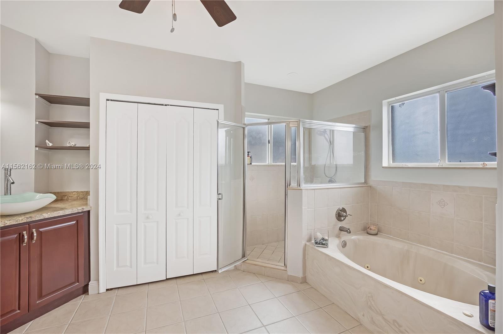 1990 SE 23rd Ct, Homestead, Florida 33035, 6 Bedrooms Bedrooms, 10 Rooms Rooms,4 BathroomsBathrooms,Residential,For Sale,1990 SE 23rd Ct,A11562162