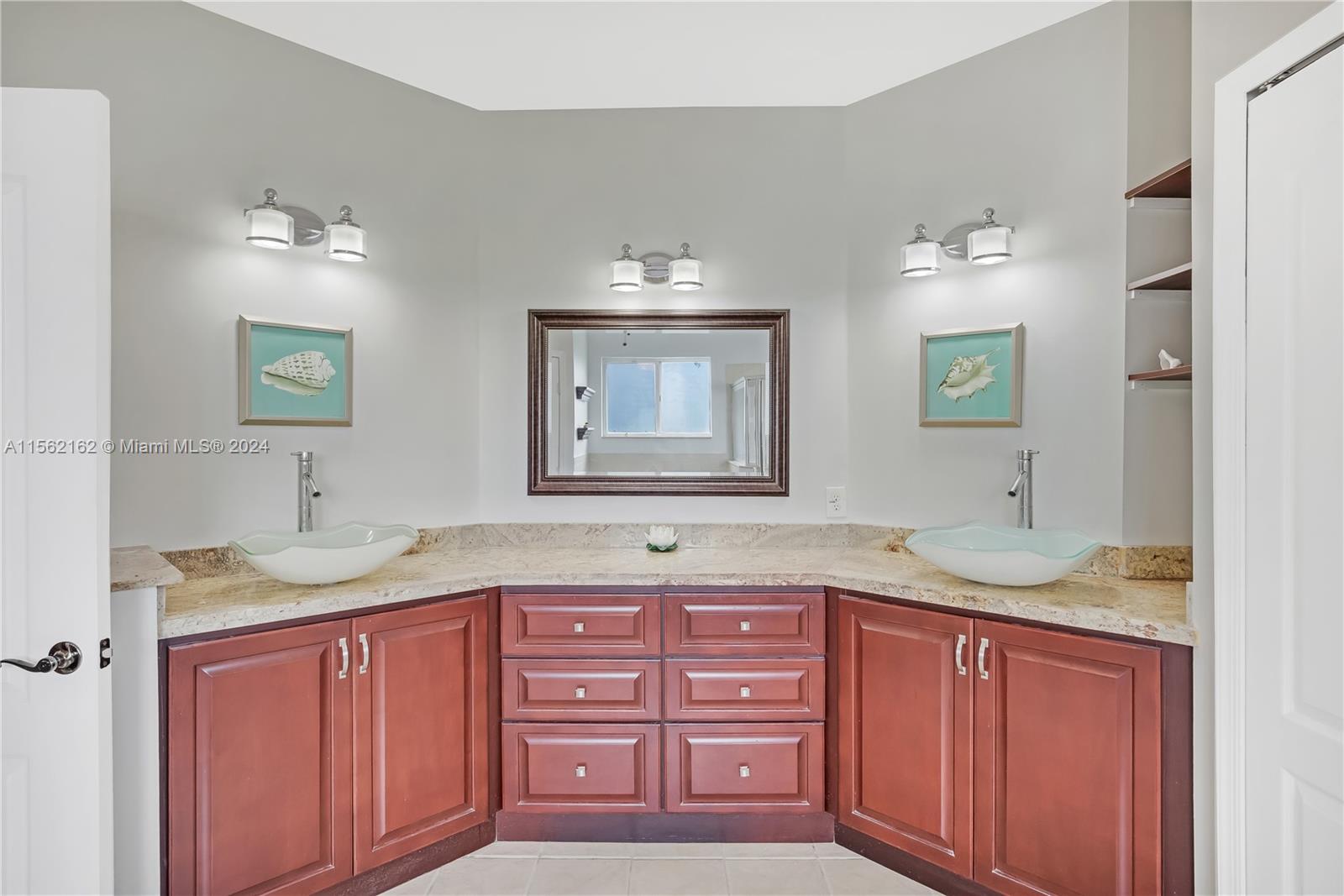 1990 SE 23rd Ct, Homestead, Florida 33035, 6 Bedrooms Bedrooms, 10 Rooms Rooms,4 BathroomsBathrooms,Residential,For Sale,1990 SE 23rd Ct,A11562162