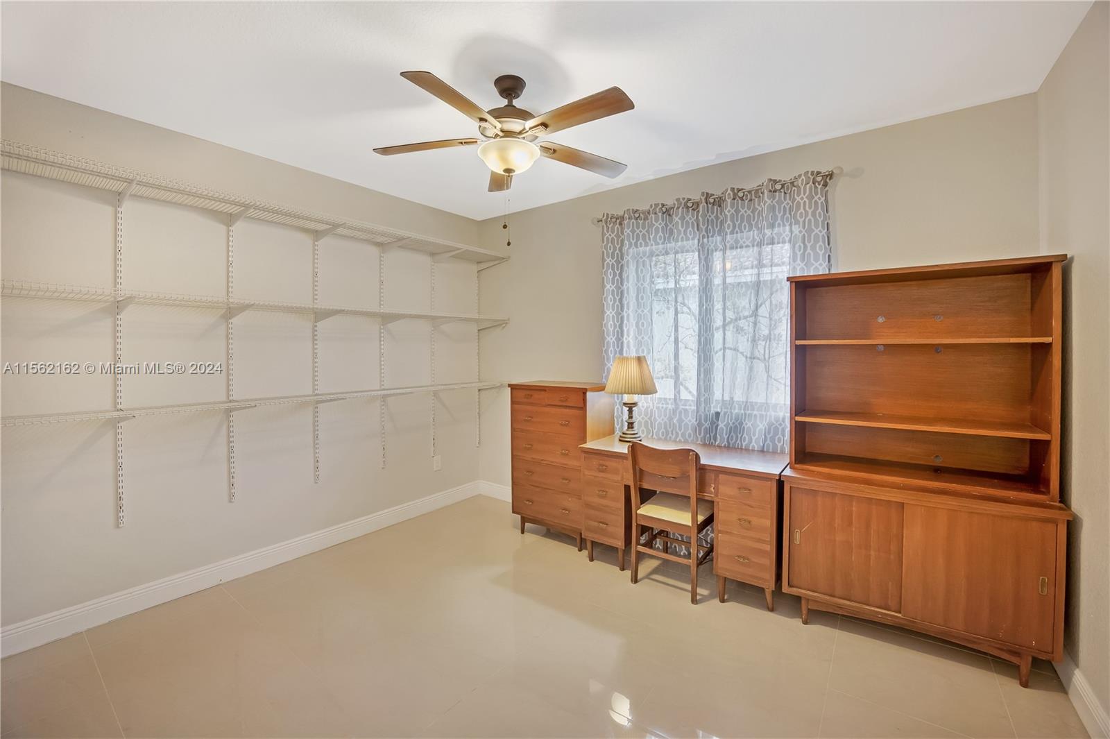 1990 SE 23rd Ct, Homestead, Florida 33035, 6 Bedrooms Bedrooms, 10 Rooms Rooms,4 BathroomsBathrooms,Residential,For Sale,1990 SE 23rd Ct,A11562162