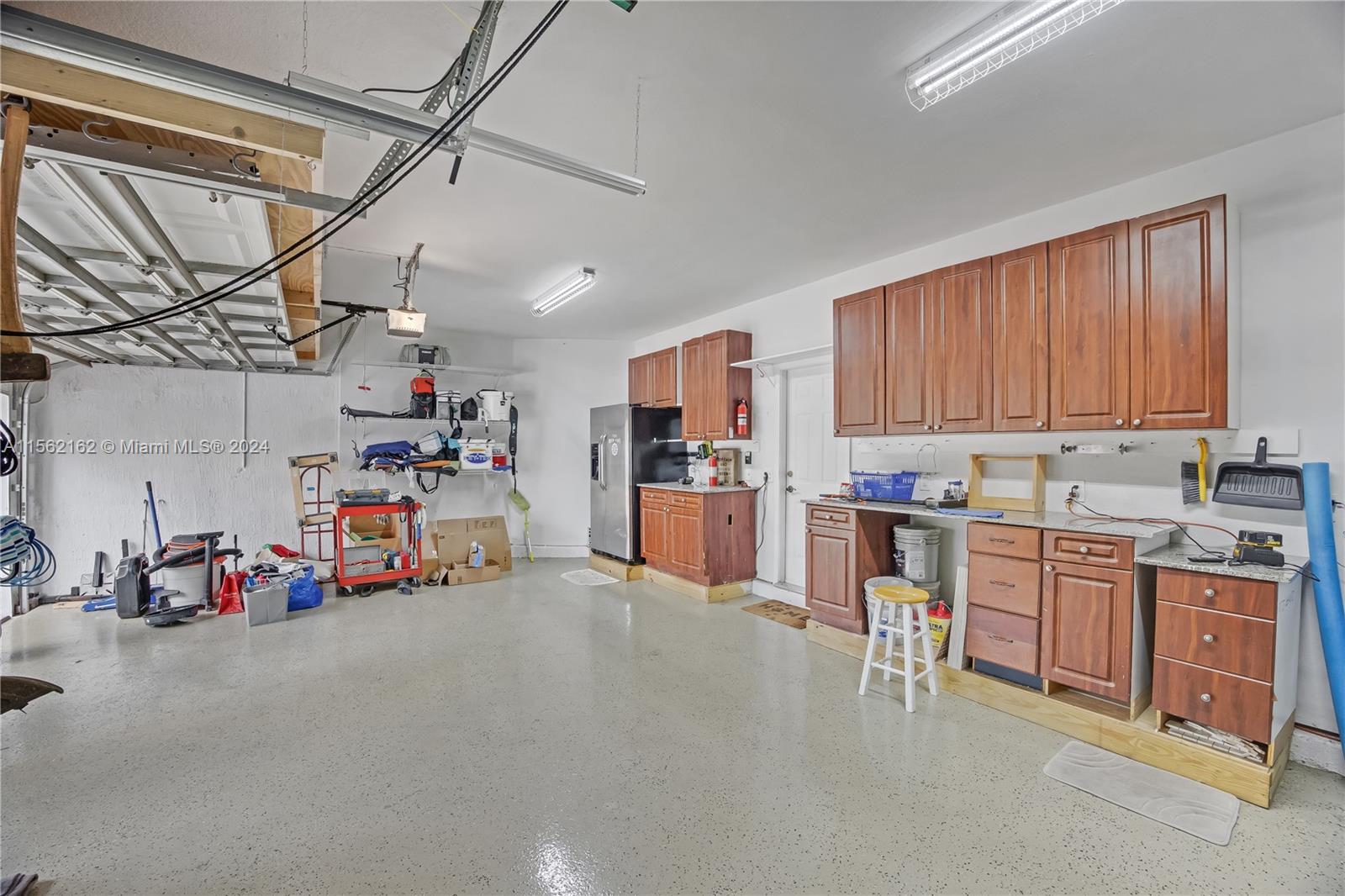 1990 SE 23rd Ct, Homestead, Florida 33035, 6 Bedrooms Bedrooms, 10 Rooms Rooms,4 BathroomsBathrooms,Residential,For Sale,1990 SE 23rd Ct,A11562162