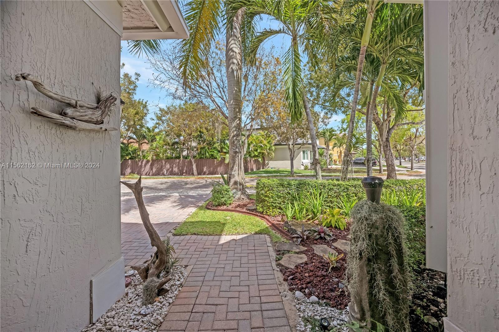 1990 SE 23rd Ct, Homestead, Florida 33035, 6 Bedrooms Bedrooms, 10 Rooms Rooms,4 BathroomsBathrooms,Residential,For Sale,1990 SE 23rd Ct,A11562162