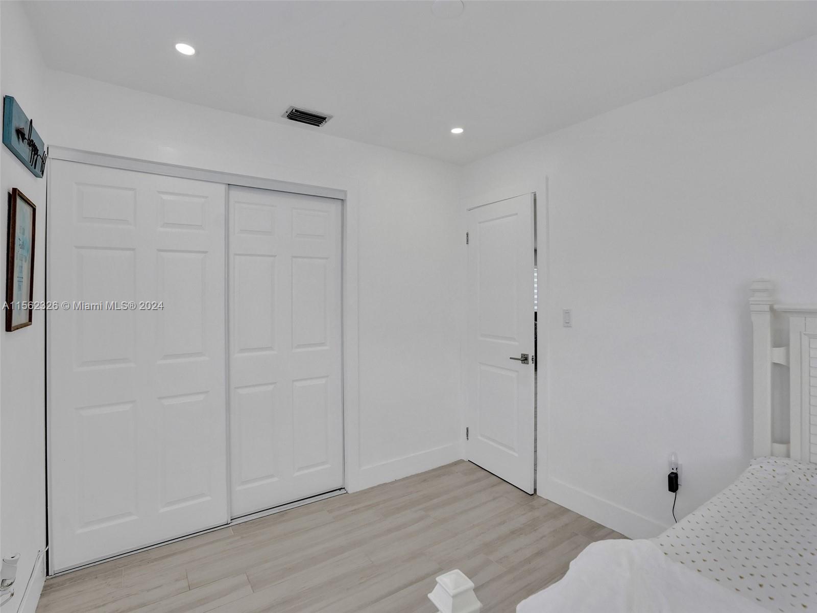 17425 NW 77th Ct, Hialeah, Florida 33015, 3 Bedrooms Bedrooms, ,2 BathroomsBathrooms,Residential,For Sale,17425 NW 77th Ct,A11562326