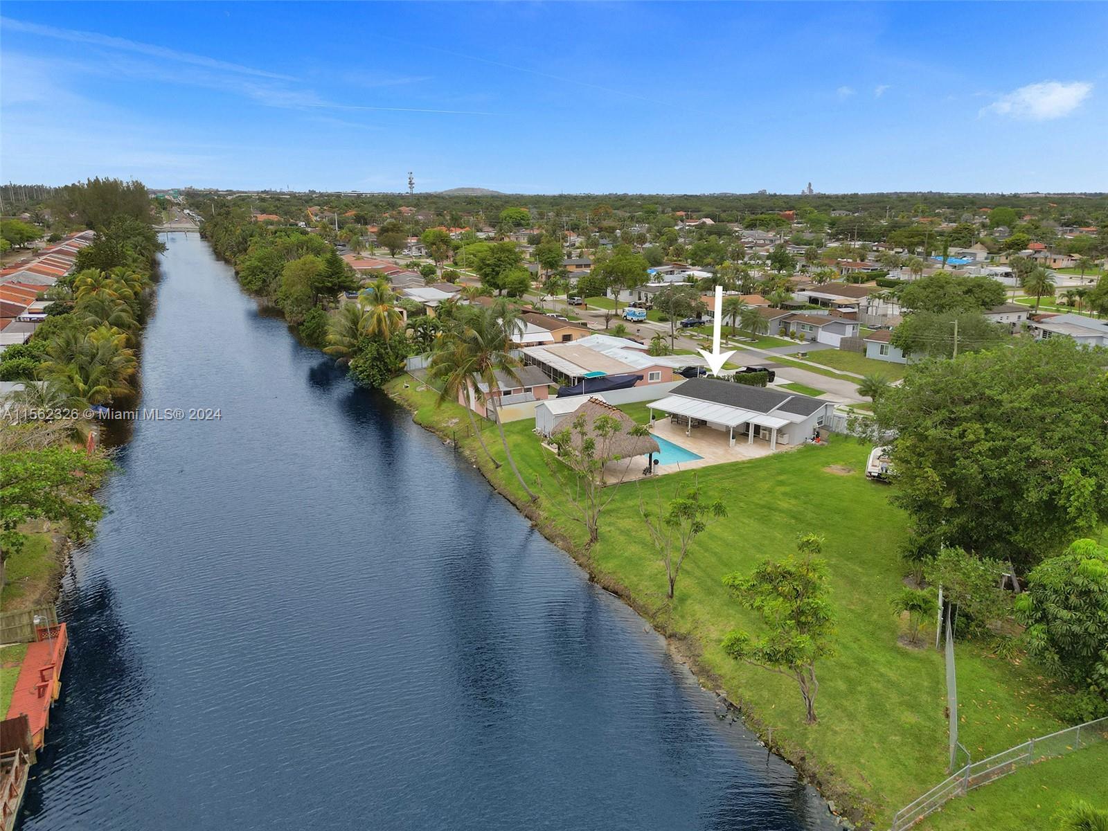 17425 NW 77th Ct, Hialeah, Florida 33015, 3 Bedrooms Bedrooms, ,2 BathroomsBathrooms,Residential,For Sale,17425 NW 77th Ct,A11562326