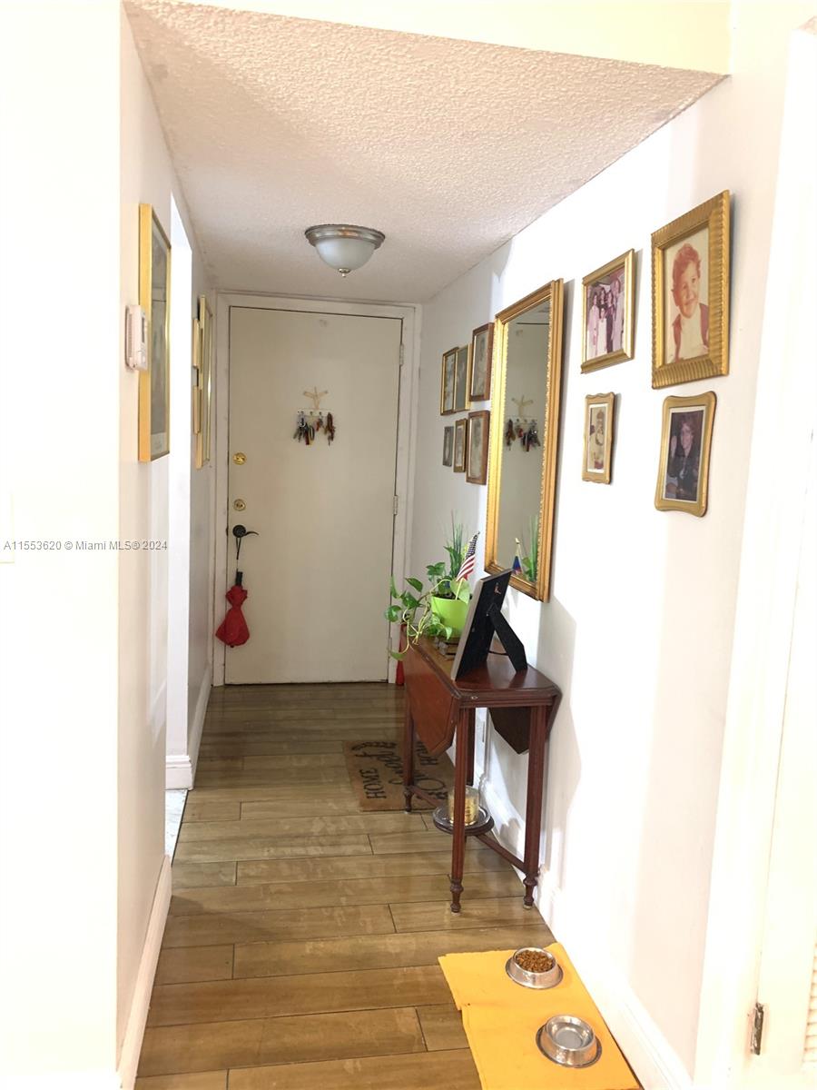 220 SW 9th Ave 521, Hallandale Beach, Florida 33009, 2 Bedrooms Bedrooms, ,2 BathroomsBathrooms,Residential,For Sale,220 SW 9th Ave 521,A11553620