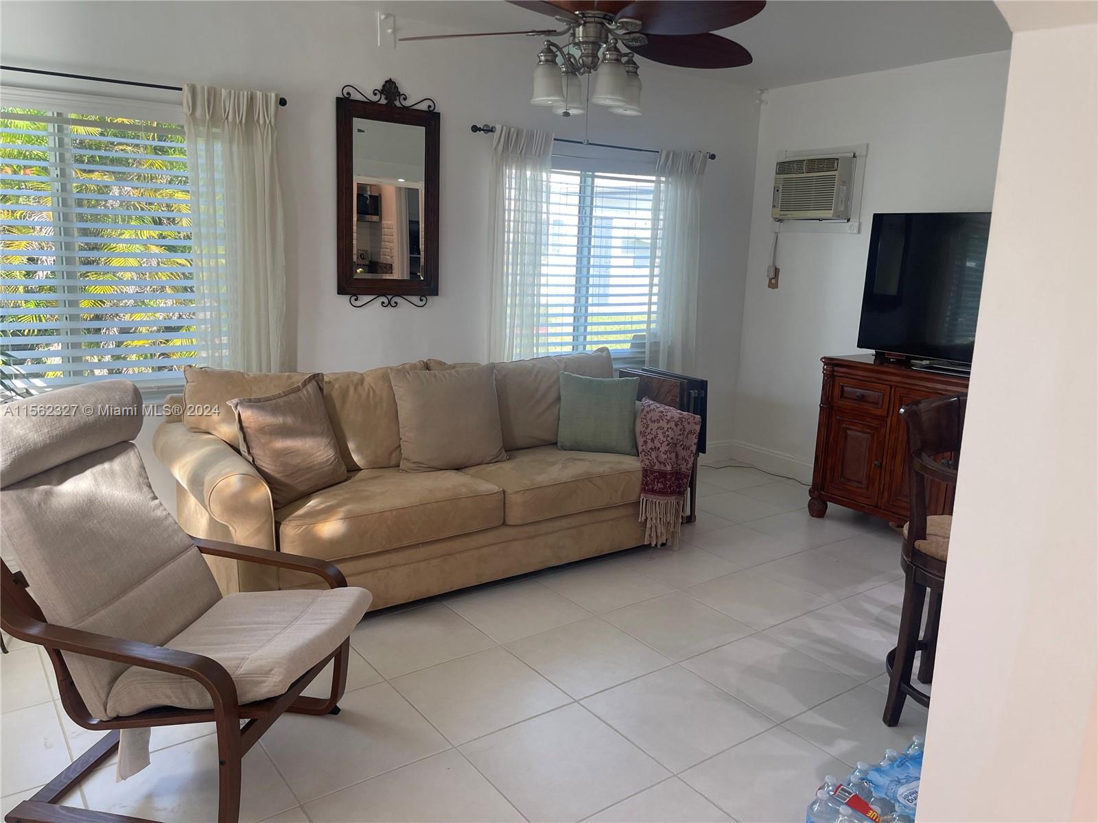 8205 NW 57th Ct, Tamarac, Florida 33321, 2 Bedrooms Bedrooms, ,2 BathroomsBathrooms,Residential,For Sale,8205 NW 57th Ct,A11562327