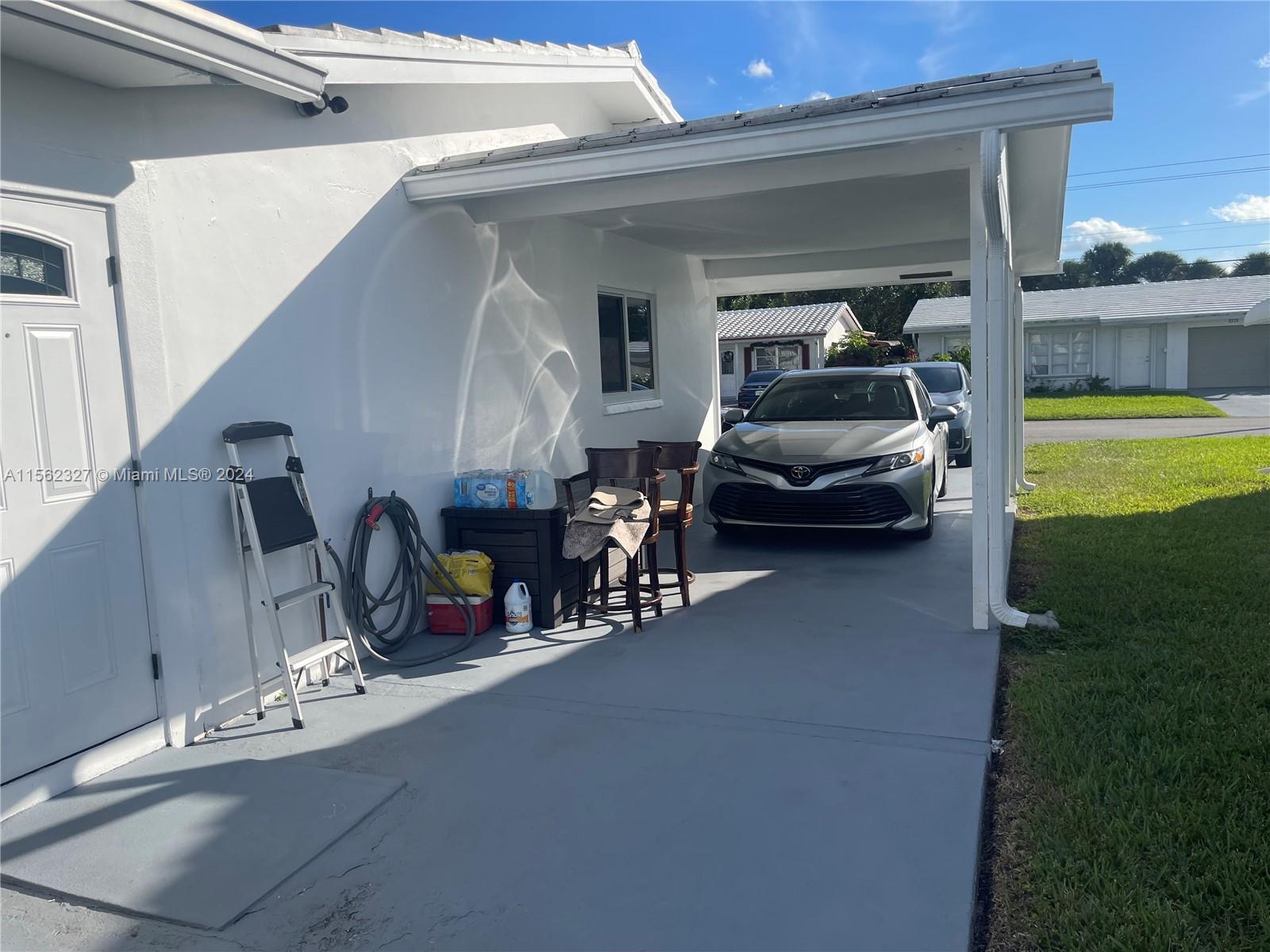8205 NW 57th Ct, Tamarac, Florida 33321, 2 Bedrooms Bedrooms, ,2 BathroomsBathrooms,Residential,For Sale,8205 NW 57th Ct,A11562327