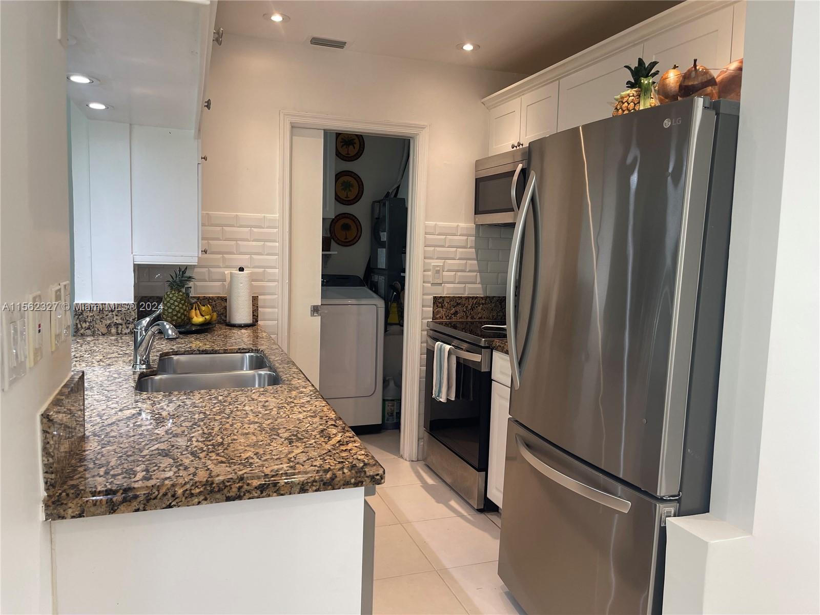 8205 NW 57th Ct, Tamarac, Florida 33321, 2 Bedrooms Bedrooms, ,2 BathroomsBathrooms,Residential,For Sale,8205 NW 57th Ct,A11562327