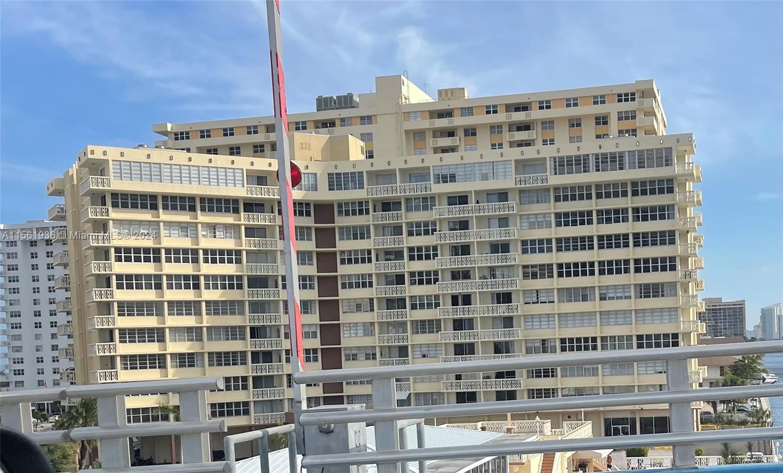 1817 S Ocean Dr 221, Hallandale Beach, Florida 33009, 2 Bedrooms Bedrooms, ,2 BathroomsBathrooms,Residential,For Sale,1817 S Ocean Dr 221,A11561936