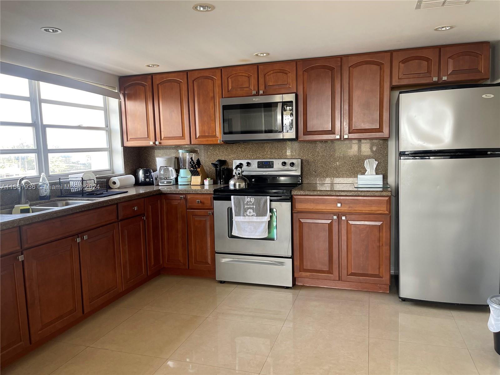 1817 S Ocean Dr 221, Hallandale Beach, Florida 33009, 2 Bedrooms Bedrooms, ,2 BathroomsBathrooms,Residential,For Sale,1817 S Ocean Dr 221,A11561936
