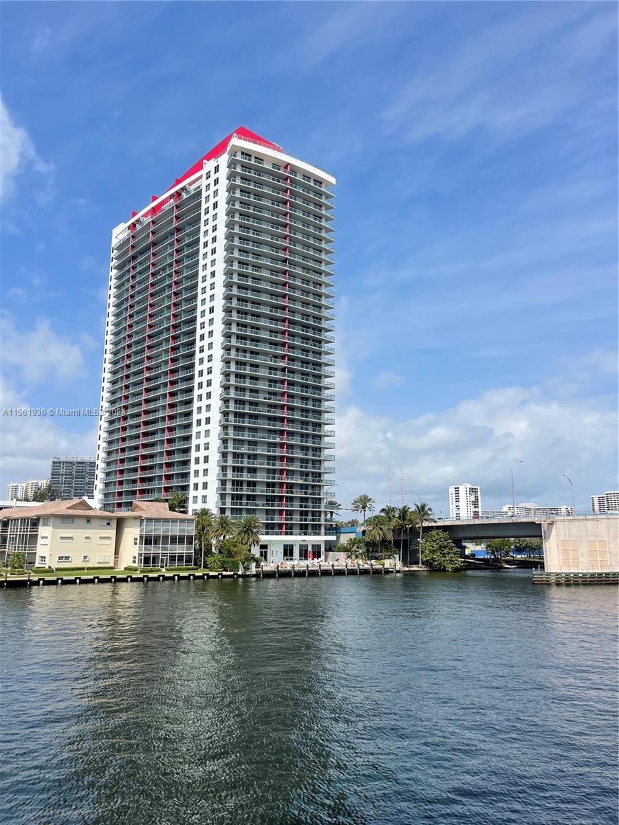 1817 S Ocean Dr 221, Hallandale Beach, Florida 33009, 2 Bedrooms Bedrooms, ,2 BathroomsBathrooms,Residential,For Sale,1817 S Ocean Dr 221,A11561936