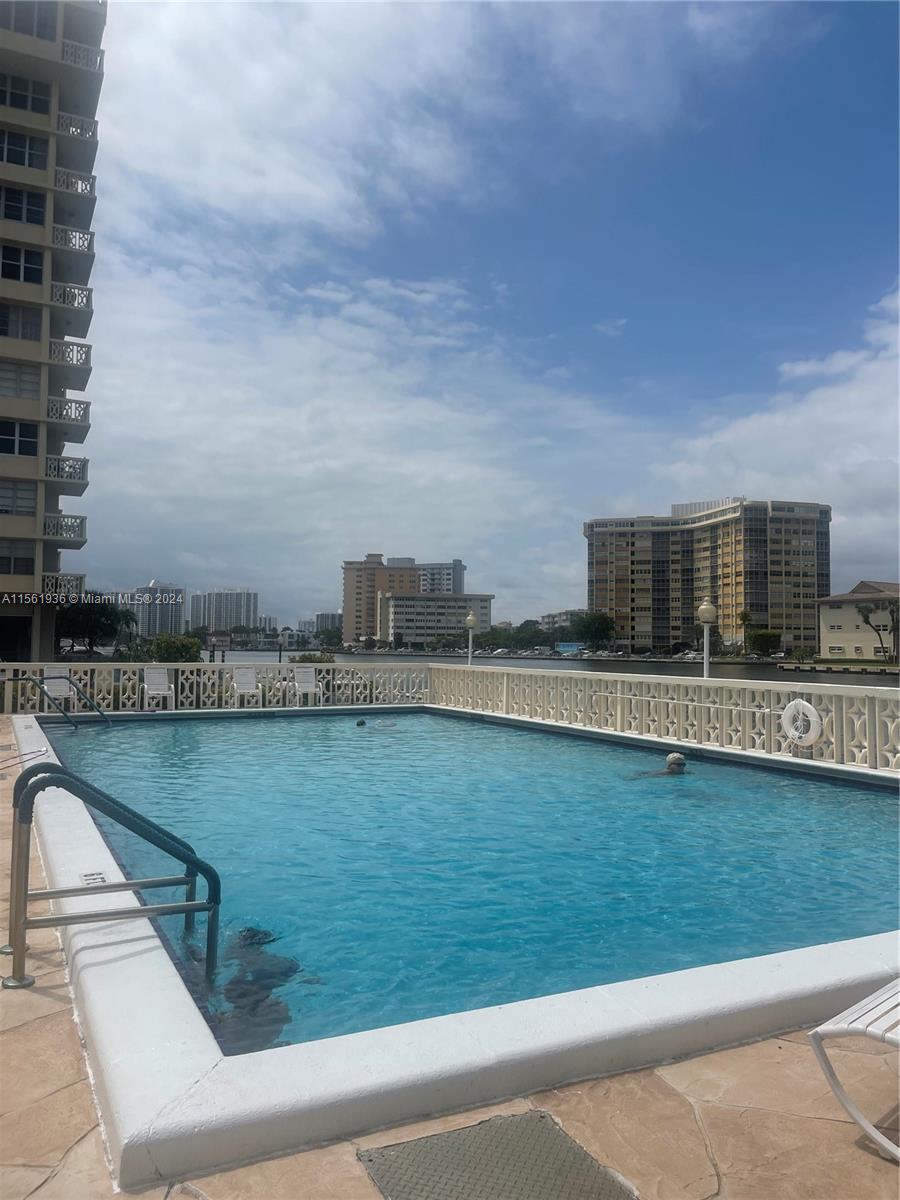 1817 S Ocean Dr 221, Hallandale Beach, Florida 33009, 2 Bedrooms Bedrooms, ,2 BathroomsBathrooms,Residential,For Sale,1817 S Ocean Dr 221,A11561936