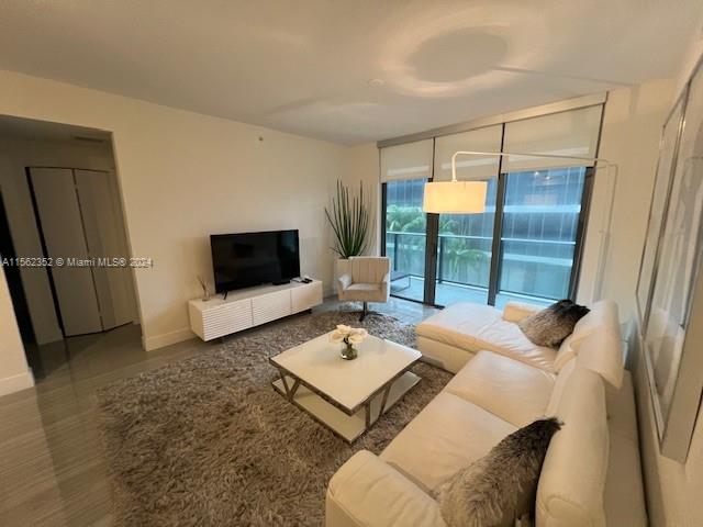2960 NE 207th St 709, Aventura, Florida 33180, 2 Bedrooms Bedrooms, ,2 BathroomsBathrooms,Residentiallease,For Rent,2960 NE 207th St 709,A11562352