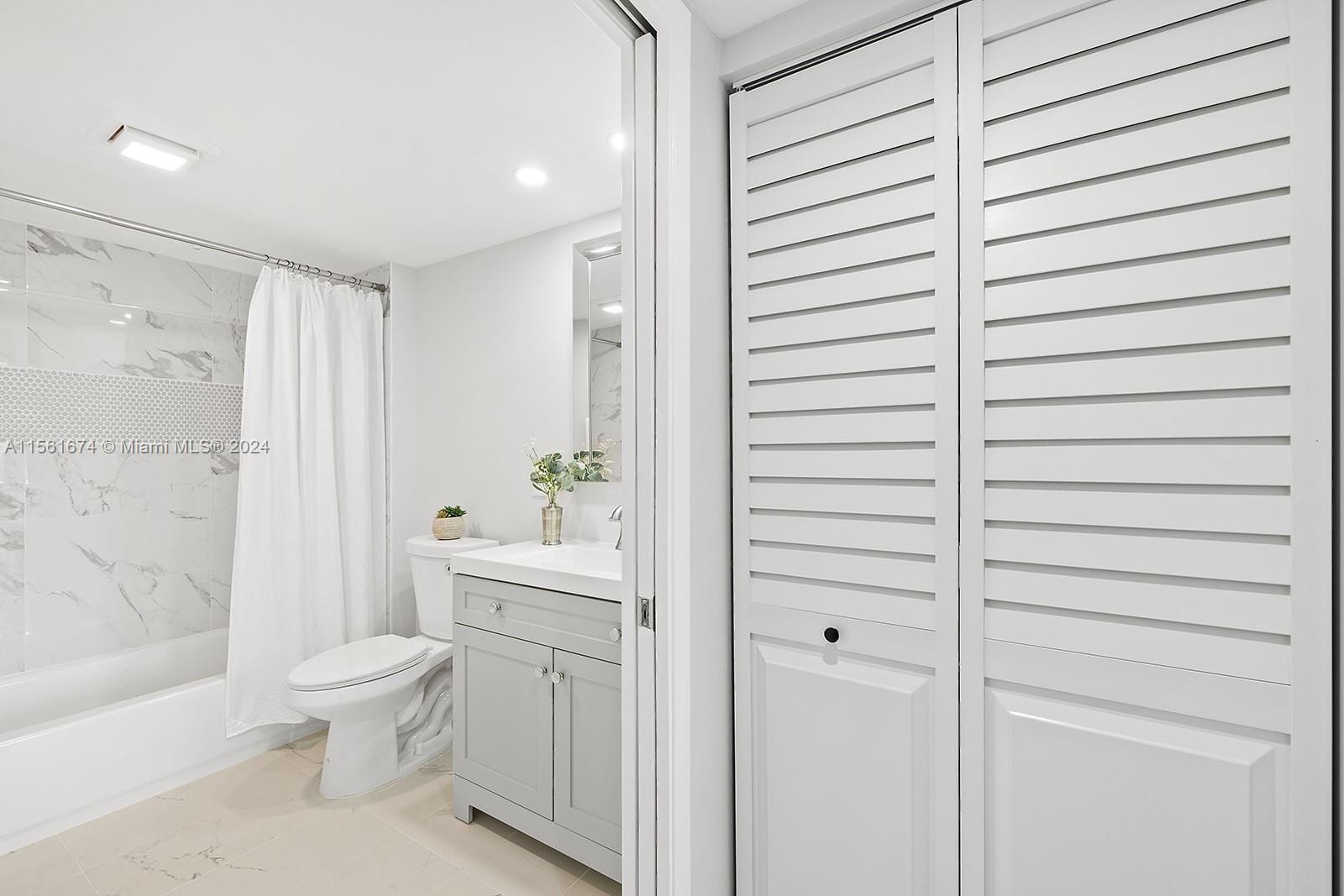 1351 SW 141st Ave 210G, Pembroke Pines, Florida 33027, 2 Bedrooms Bedrooms, ,2 BathroomsBathrooms,Residential,For Sale,1351 SW 141st Ave 210G,A11561674