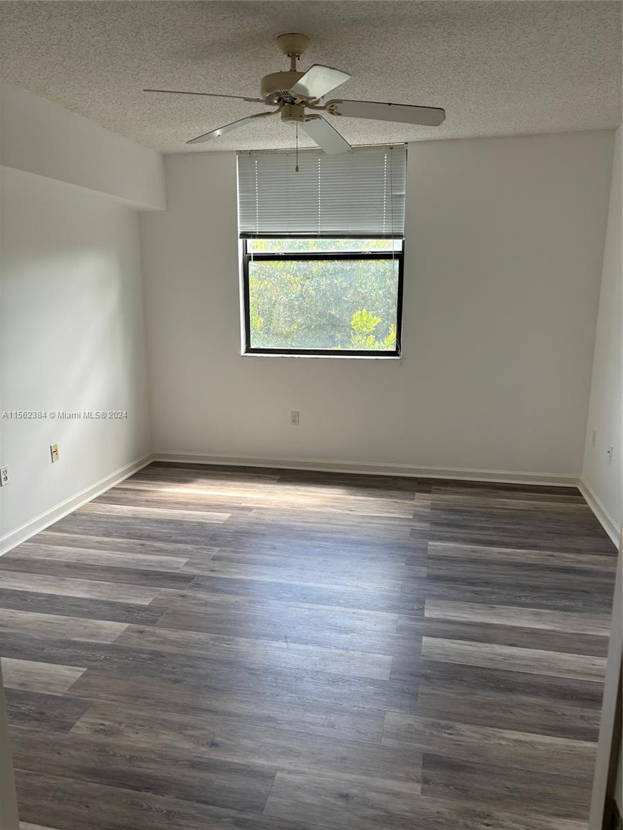 1919 Van Buren St 413A, Hollywood, Florida 33020, 1 Bedroom Bedrooms, ,1 BathroomBathrooms,Residentiallease,For Rent,1919 Van Buren St 413A,A11562384