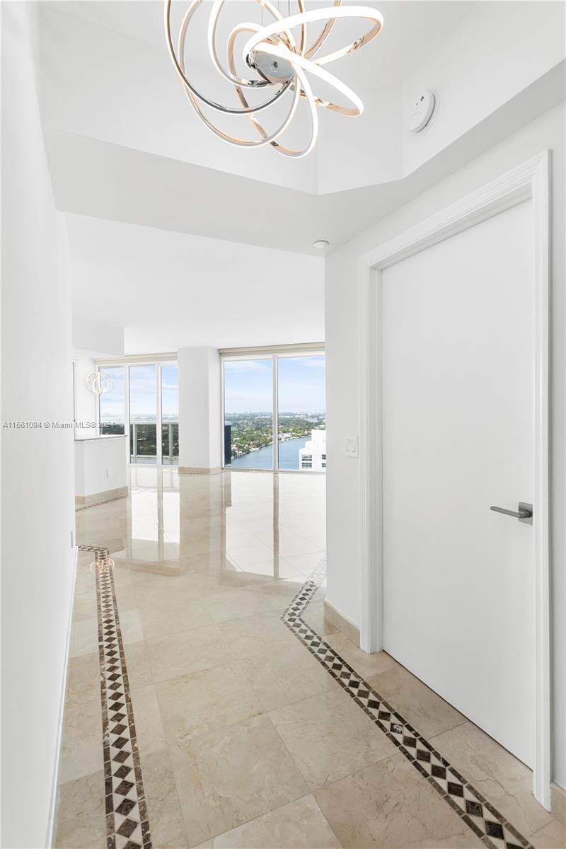 4779 Collins Ave 2707, Miami Beach, Florida 33140, 2 Bedrooms Bedrooms, ,2 BathroomsBathrooms,Residentiallease,For Rent,4779 Collins Ave 2707,A11561094