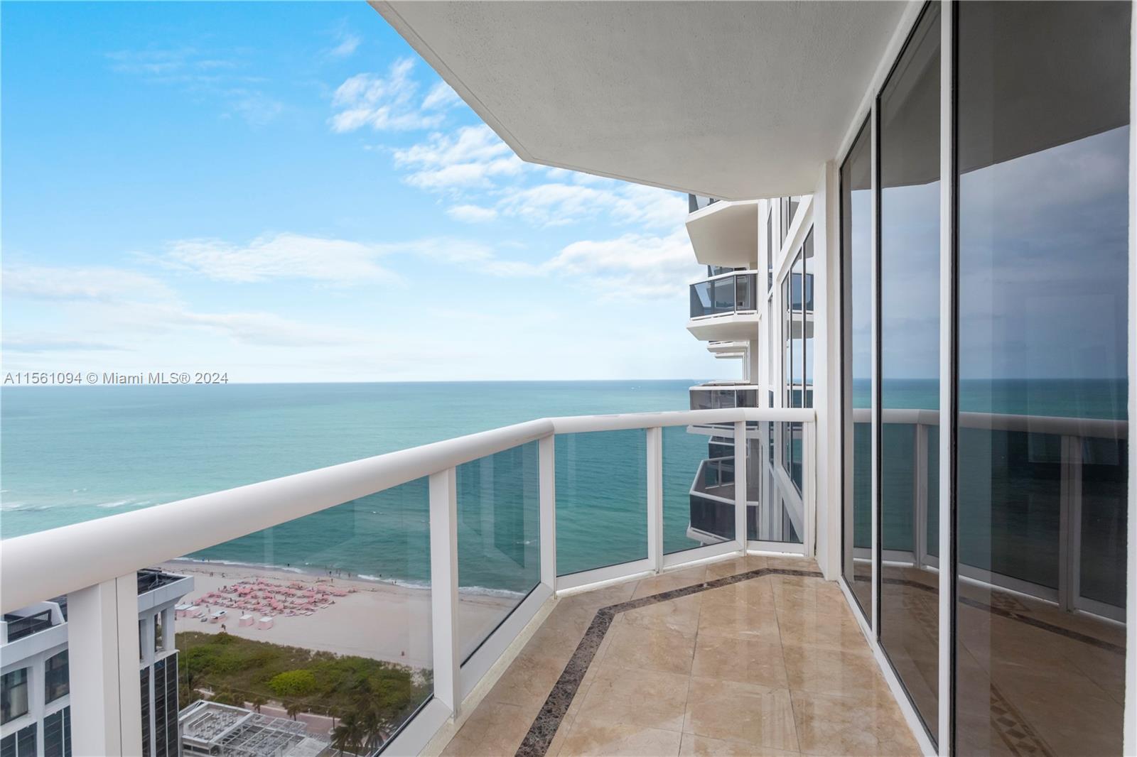 4779 Collins Ave 2707, Miami Beach, Florida 33140, 2 Bedrooms Bedrooms, ,2 BathroomsBathrooms,Residentiallease,For Rent,4779 Collins Ave 2707,A11561094