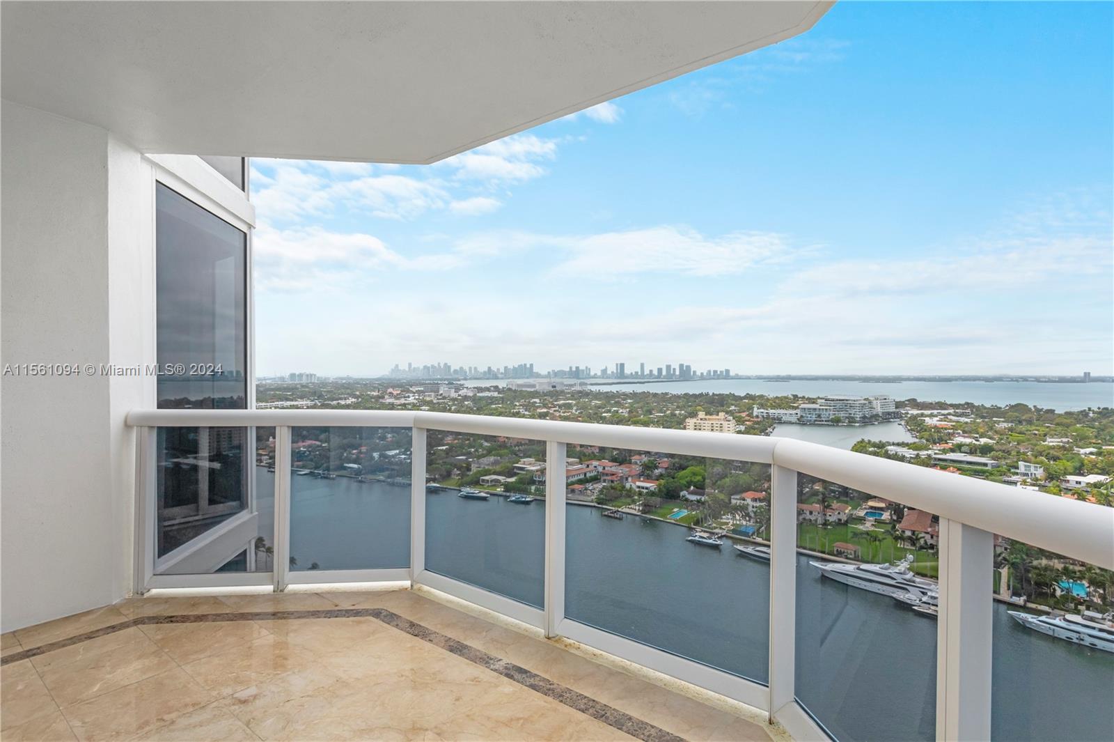 4779 Collins Ave 2707, Miami Beach, Florida 33140, 2 Bedrooms Bedrooms, ,2 BathroomsBathrooms,Residentiallease,For Rent,4779 Collins Ave 2707,A11561094