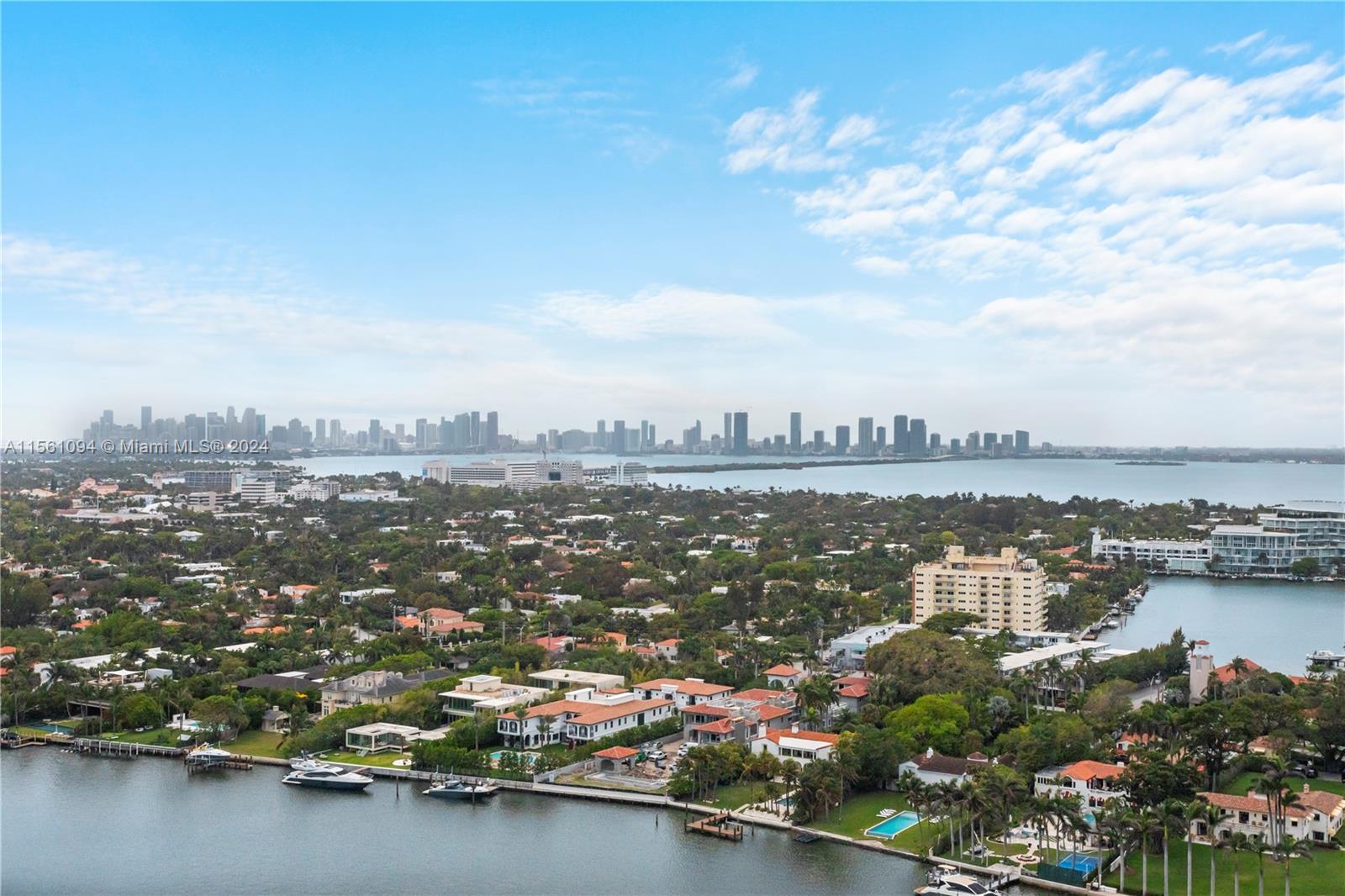 4779 Collins Ave 2707, Miami Beach, Florida 33140, 2 Bedrooms Bedrooms, ,2 BathroomsBathrooms,Residentiallease,For Rent,4779 Collins Ave 2707,A11561094