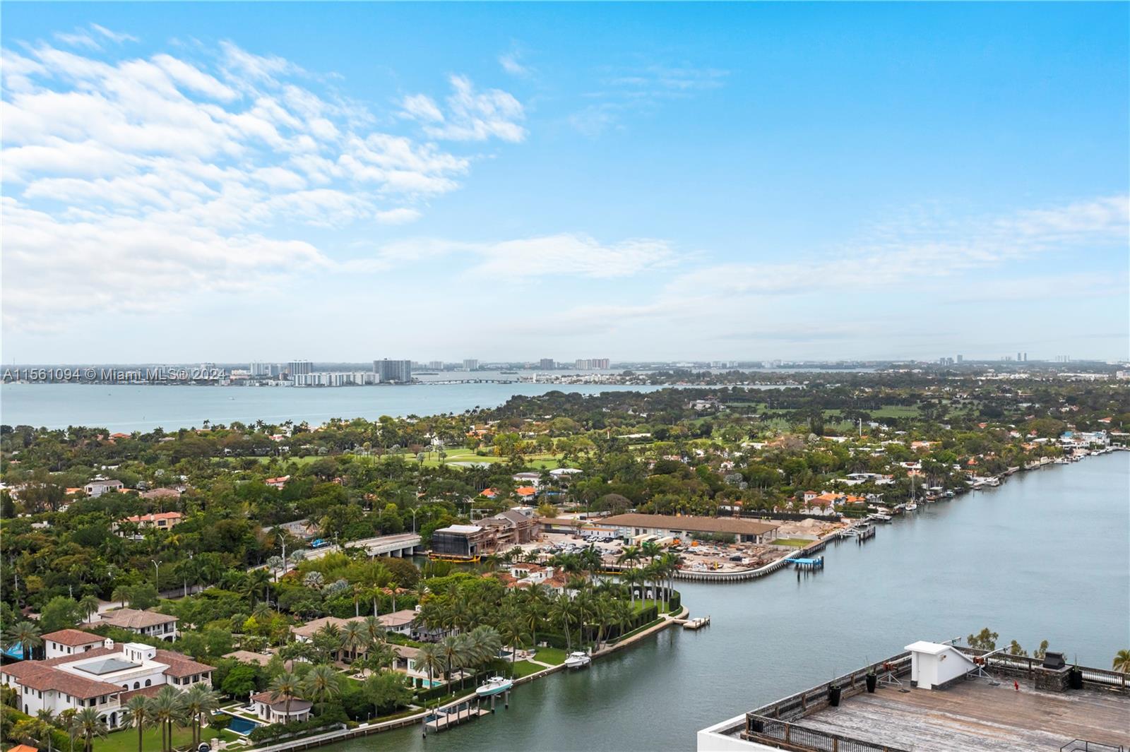4779 Collins Ave 2707, Miami Beach, Florida 33140, 2 Bedrooms Bedrooms, ,2 BathroomsBathrooms,Residentiallease,For Rent,4779 Collins Ave 2707,A11561094