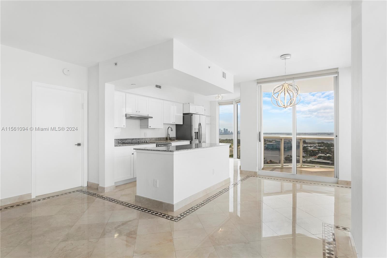 4779 Collins Ave 2707, Miami Beach, Florida 33140, 2 Bedrooms Bedrooms, ,2 BathroomsBathrooms,Residentiallease,For Rent,4779 Collins Ave 2707,A11561094