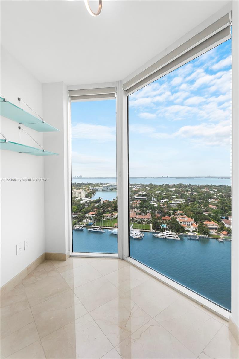 4779 Collins Ave 2707, Miami Beach, Florida 33140, 2 Bedrooms Bedrooms, ,2 BathroomsBathrooms,Residentiallease,For Rent,4779 Collins Ave 2707,A11561094