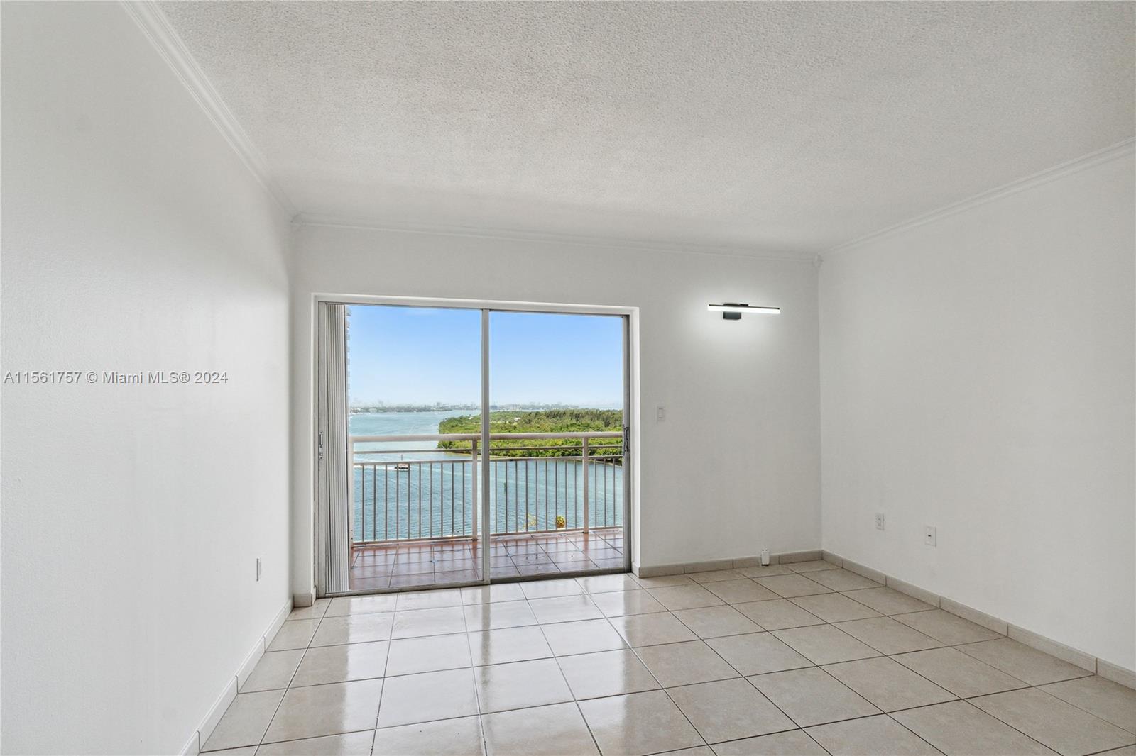 400 Kings Point Dr 1502, Sunny Isles Beach, Florida 33160, 1 Bedroom Bedrooms, ,1 BathroomBathrooms,Residential,For Sale,400 Kings Point Dr 1502,A11561757
