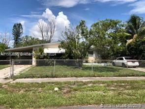 315 SW 25th Ter  For Sale A11562395, FL