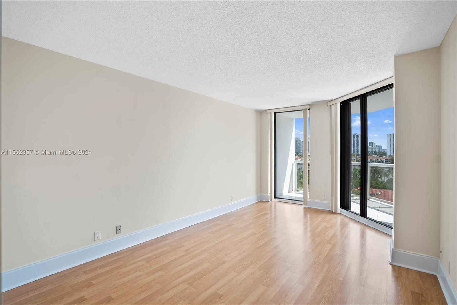 3600 YACHT CLUB DR 704, Aventura, Florida 33180, 2 Bedrooms Bedrooms, ,2 BathroomsBathrooms,Residential,For Sale,3600 YACHT CLUB DR 704,A11562357