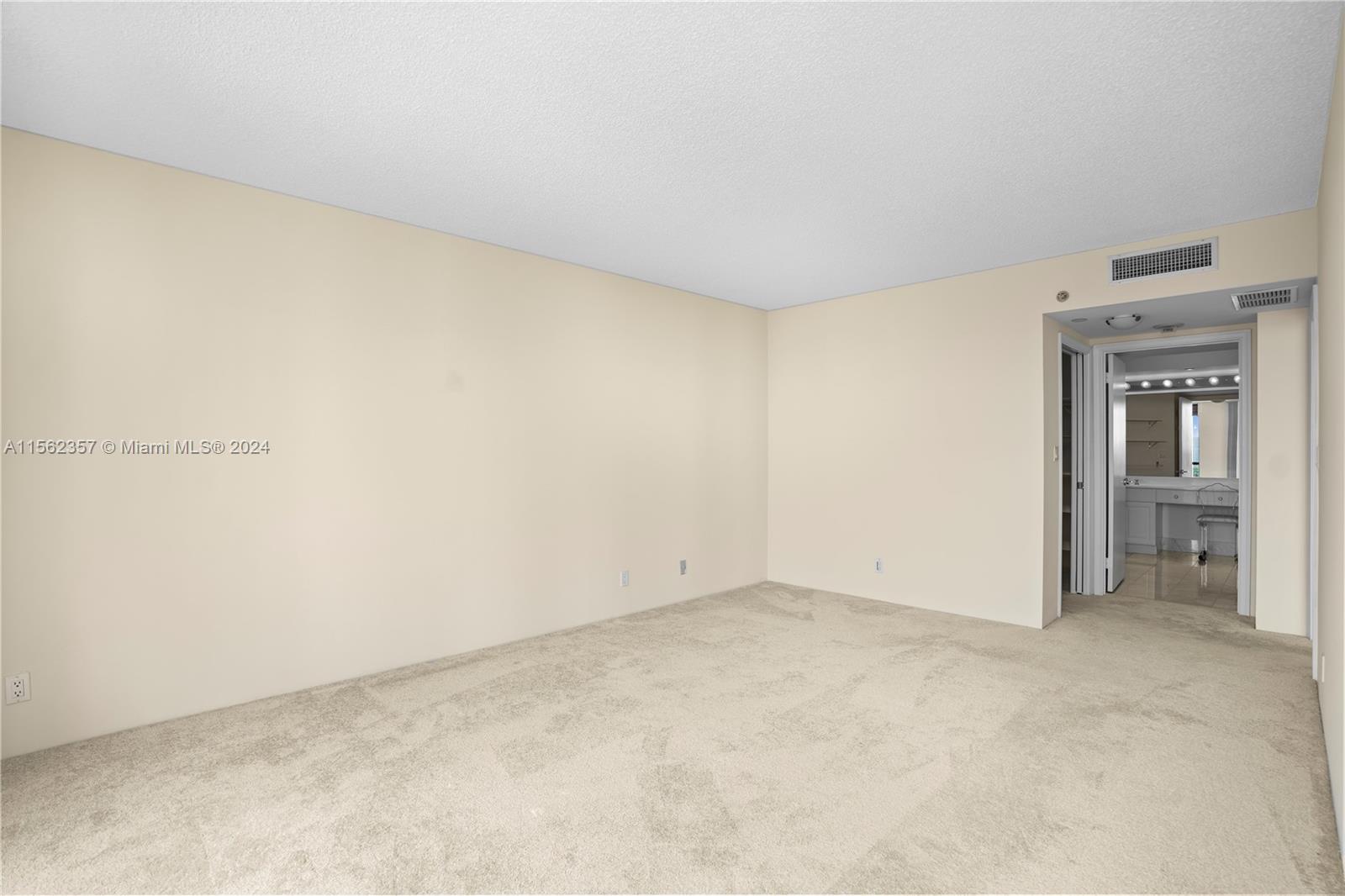 3600 YACHT CLUB DR 704, Aventura, Florida 33180, 2 Bedrooms Bedrooms, ,2 BathroomsBathrooms,Residential,For Sale,3600 YACHT CLUB DR 704,A11562357