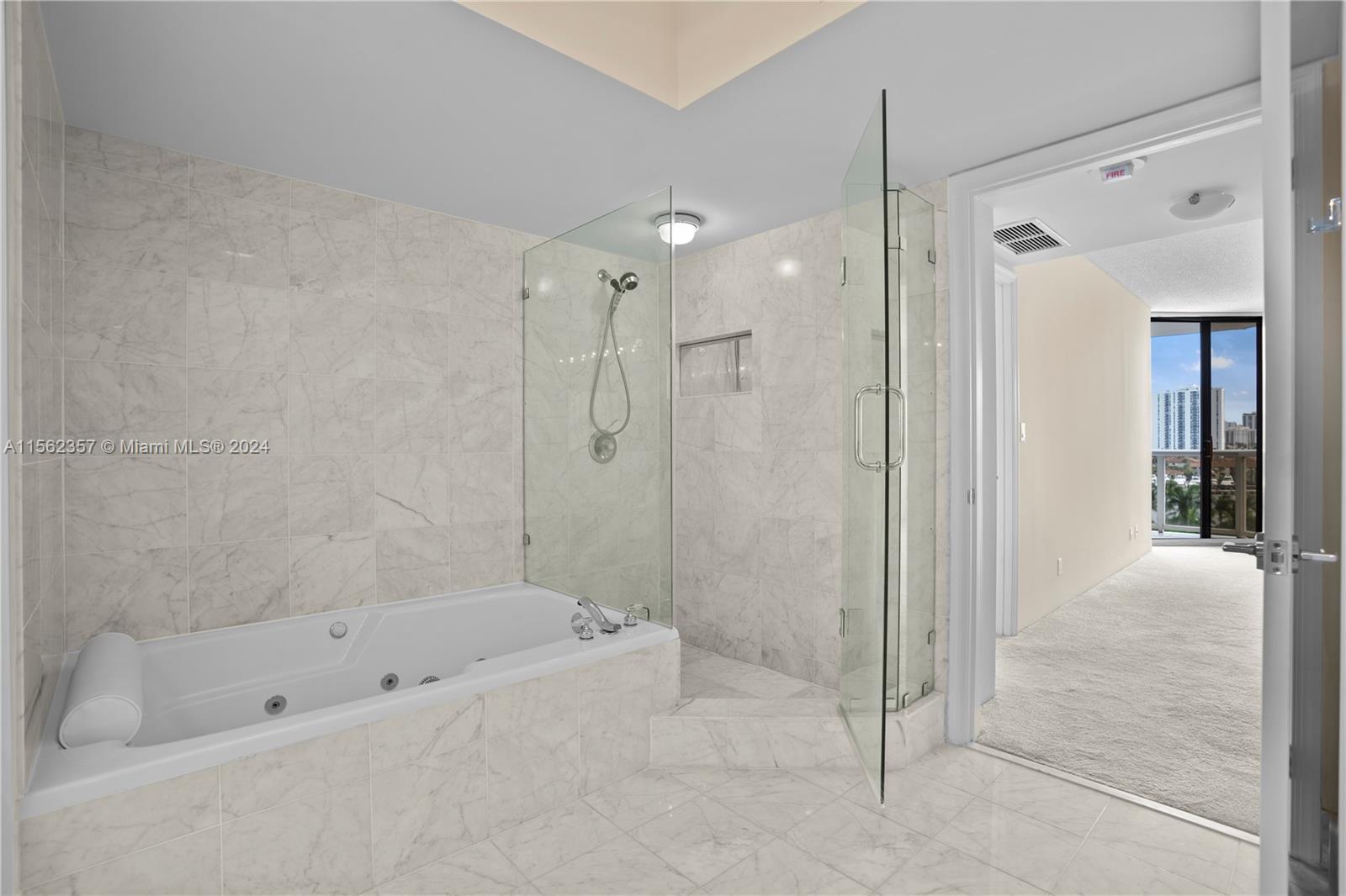 3600 YACHT CLUB DR 704, Aventura, Florida 33180, 2 Bedrooms Bedrooms, ,2 BathroomsBathrooms,Residential,For Sale,3600 YACHT CLUB DR 704,A11562357