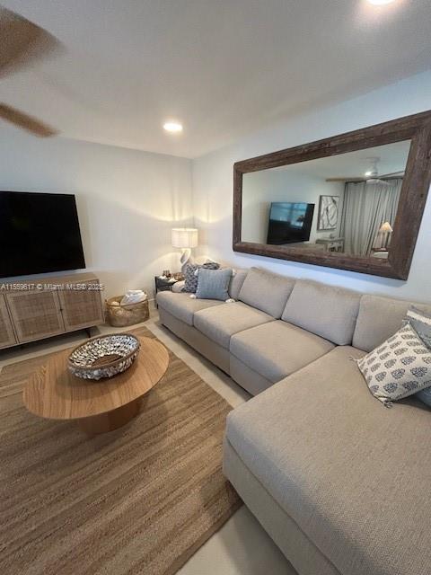 901 S Surf Rd 504, Hollywood, Florida 33019, 1 Bedroom Bedrooms, ,1 BathroomBathrooms,Residential,For Sale,901 S Surf Rd 504,A11559617