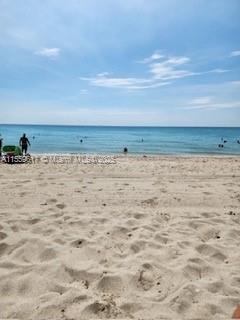 901 S Surf Rd 504, Hollywood, Florida 33019, 1 Bedroom Bedrooms, ,1 BathroomBathrooms,Residential,For Sale,901 S Surf Rd 504,A11559617