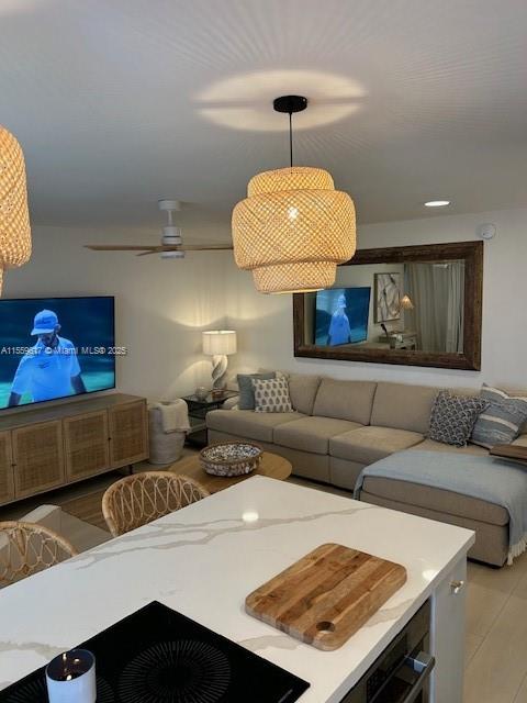 901 S Surf Rd 504, Hollywood, Florida 33019, 1 Bedroom Bedrooms, ,1 BathroomBathrooms,Residential,For Sale,901 S Surf Rd 504,A11559617