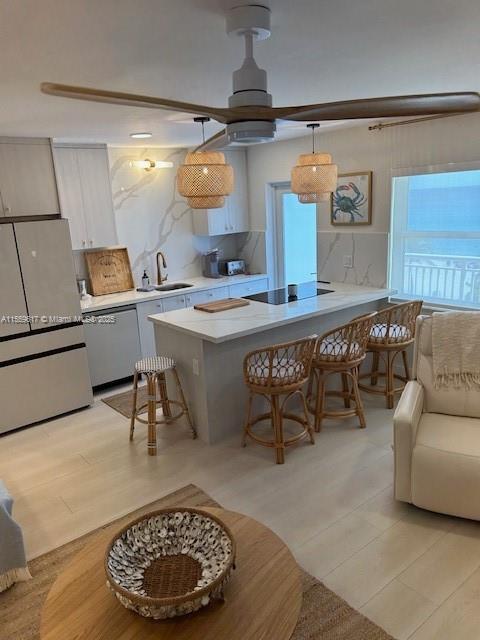 901 S Surf Rd 504, Hollywood, Florida 33019, 1 Bedroom Bedrooms, ,1 BathroomBathrooms,Residential,For Sale,901 S Surf Rd 504,A11559617