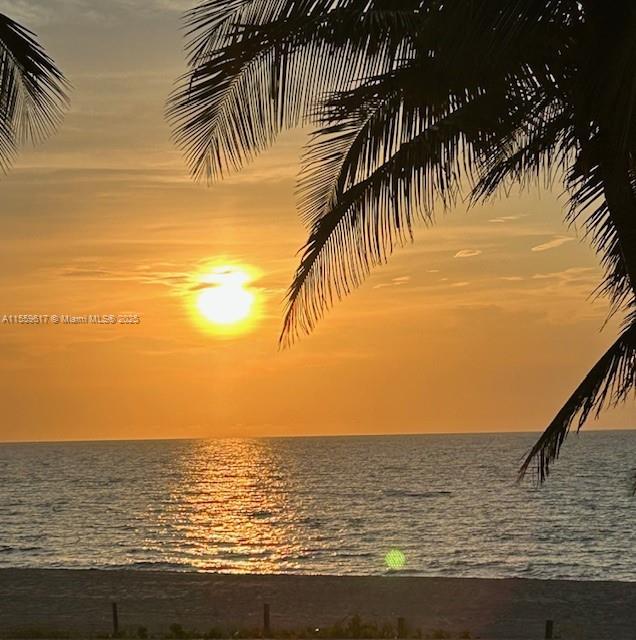 901 S Surf Rd 504, Hollywood, Florida 33019, 1 Bedroom Bedrooms, ,1 BathroomBathrooms,Residential,For Sale,901 S Surf Rd 504,A11559617