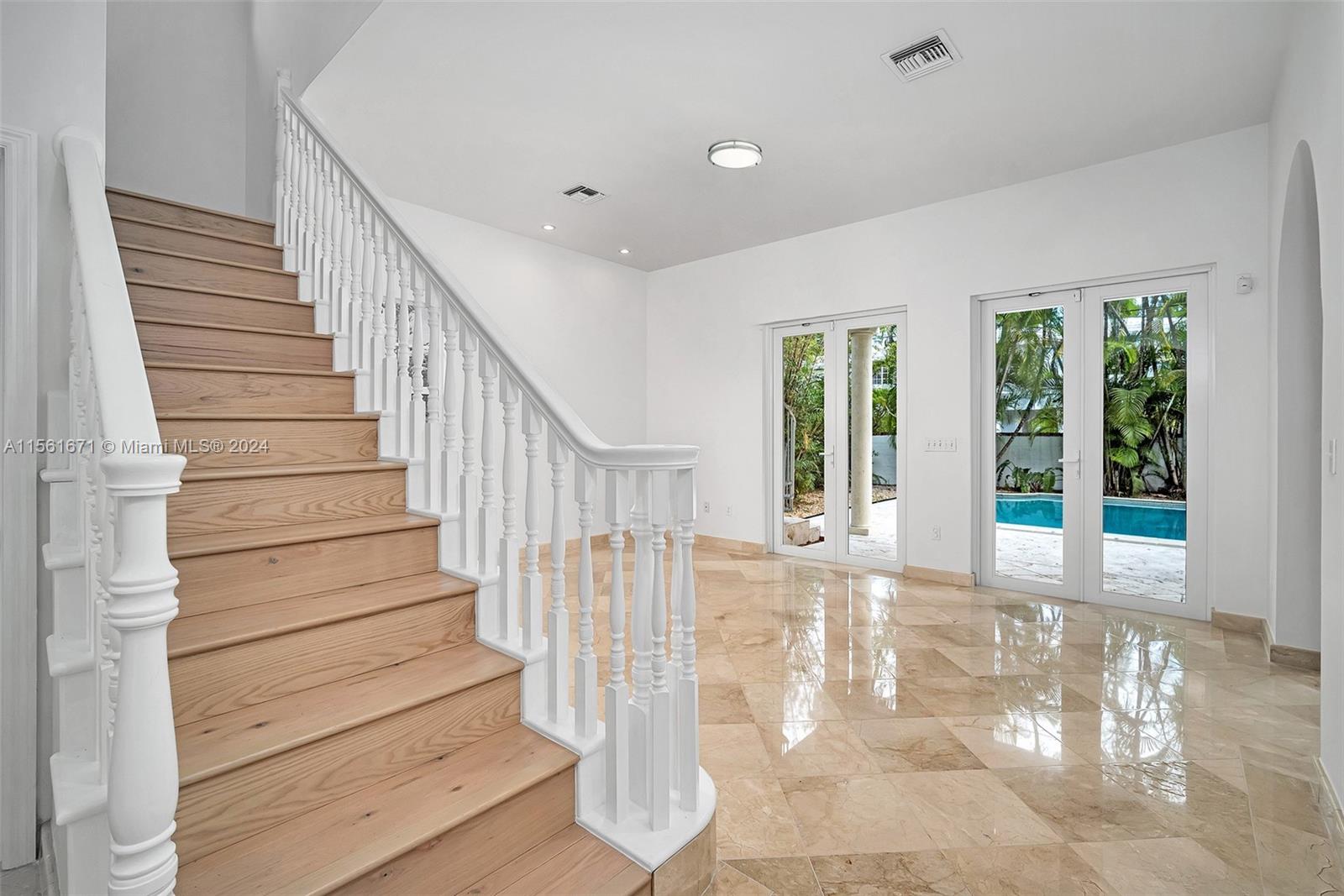 1135 Asturia Ave, Coral Gables, Florida 33134, 4 Bedrooms Bedrooms, ,4 BathroomsBathrooms,Residentiallease,For Rent,1135 Asturia Ave,A11561671