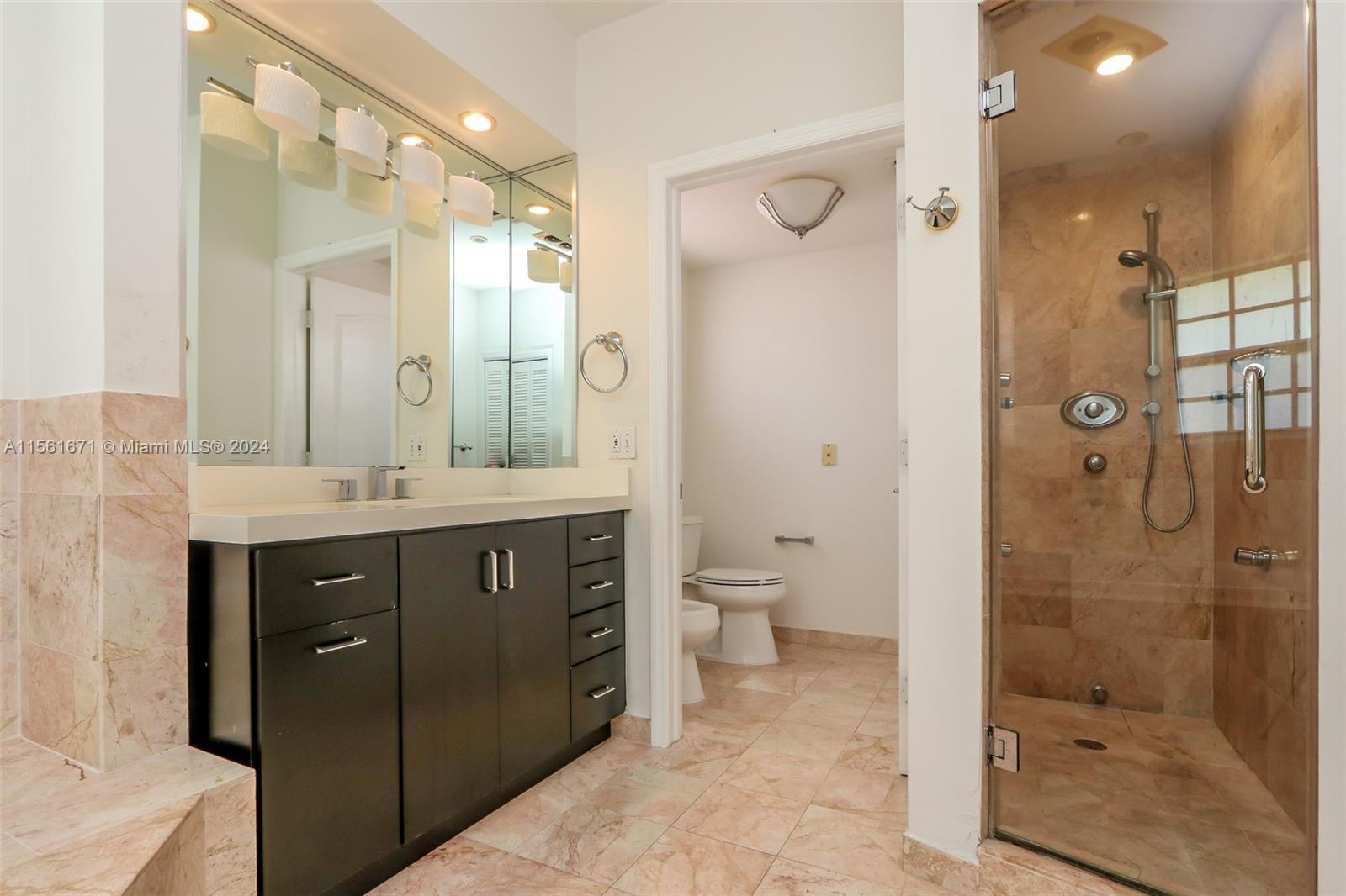1135 Asturia Ave, Coral Gables, Florida 33134, 4 Bedrooms Bedrooms, ,4 BathroomsBathrooms,Residentiallease,For Rent,1135 Asturia Ave,A11561671