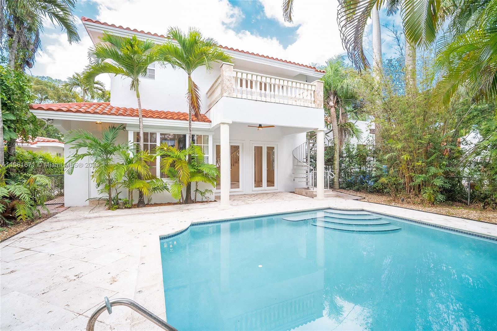 1135 Asturia Ave, Coral Gables, Florida 33134, 4 Bedrooms Bedrooms, ,4 BathroomsBathrooms,Residentiallease,For Rent,1135 Asturia Ave,A11561671