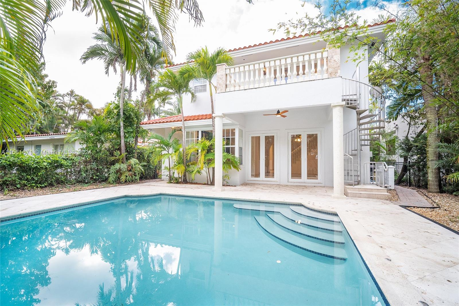 1135 Asturia Ave, Coral Gables, Florida 33134, 4 Bedrooms Bedrooms, ,4 BathroomsBathrooms,Residentiallease,For Rent,1135 Asturia Ave,A11561671