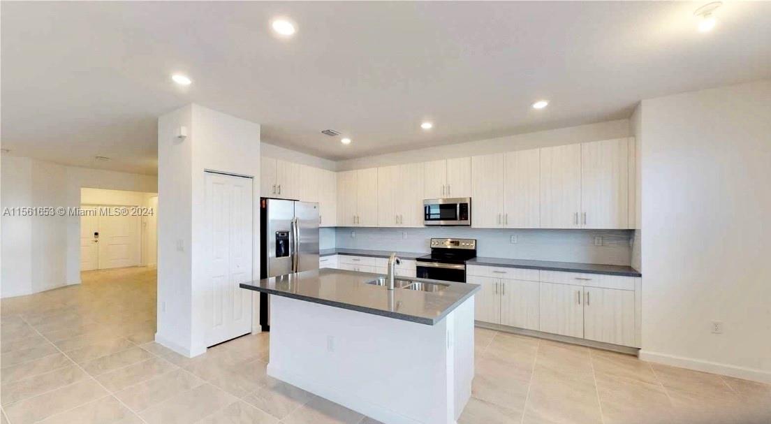 4454 SW 158th Ave, Miami, Florida 33185, 4 Bedrooms Bedrooms, ,3 BathroomsBathrooms,Residential,For Sale,4454 SW 158th Ave,A11561653