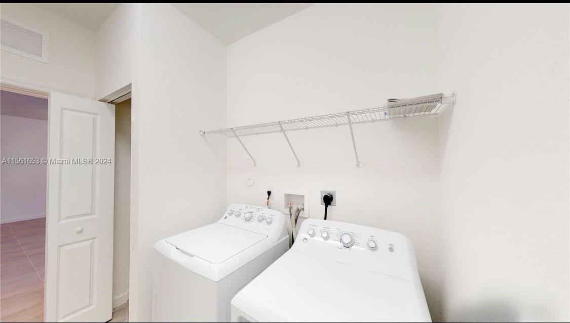 4454 SW 158th Ave, Miami, Florida 33185, 4 Bedrooms Bedrooms, ,3 BathroomsBathrooms,Residential,For Sale,4454 SW 158th Ave,A11561653