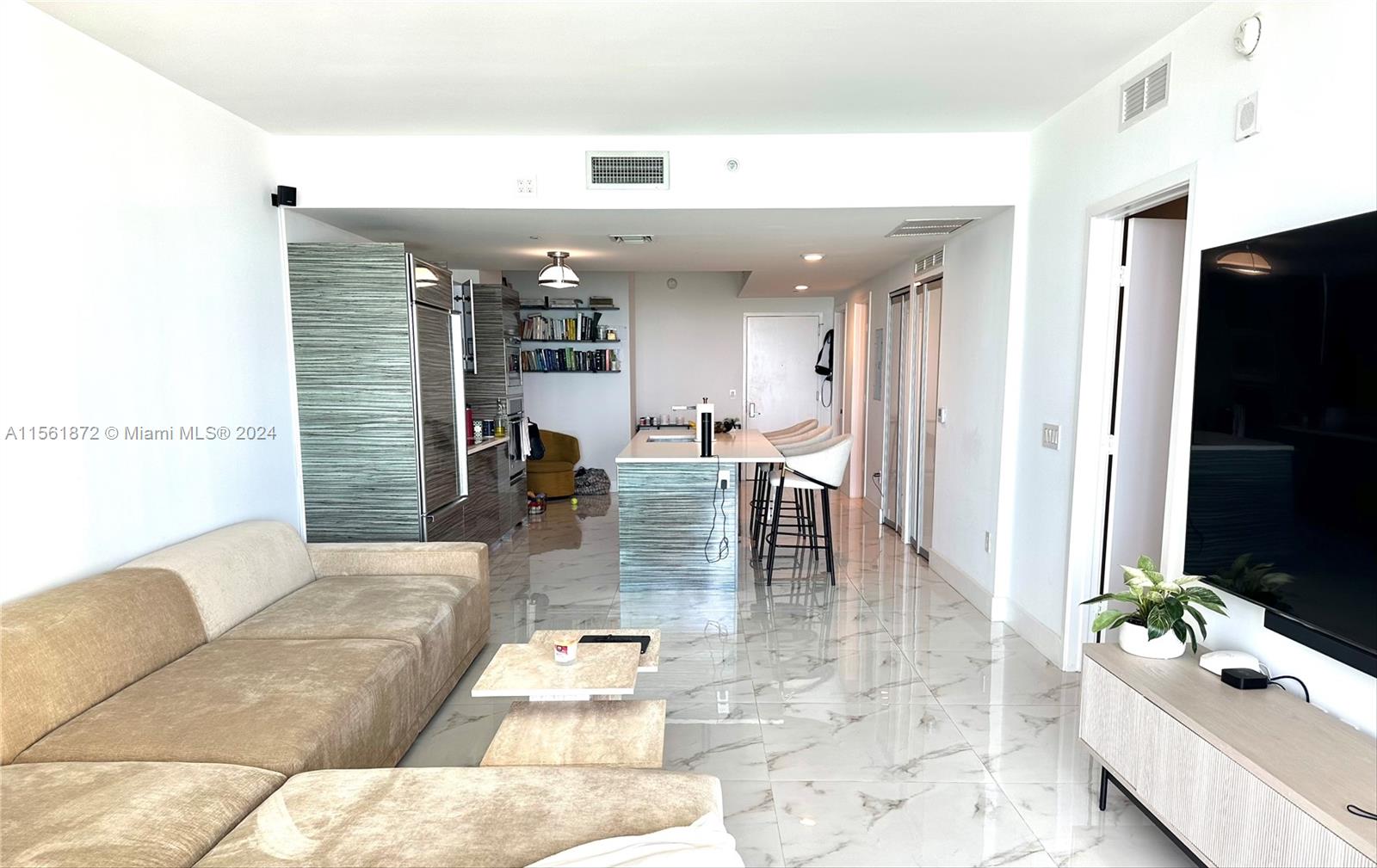 460 NE 28th St 1603, Miami, Florida 33137, 2 Bedrooms Bedrooms, ,2 BathroomsBathrooms,Residentiallease,For Rent,460 NE 28th St 1603,A11561872