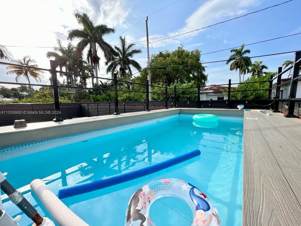 1031 Hollywood Blvd, Hollywood, Florida 33019, 3 Bedrooms Bedrooms, ,2 BathroomsBathrooms,Residential,For Sale,1031 Hollywood Blvd,A11559980