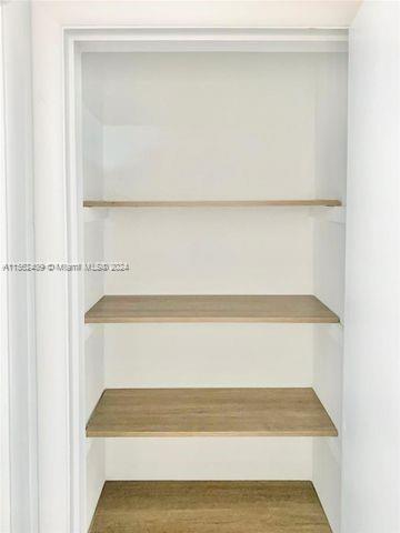 520 Euclid Ave 6, Miami Beach, Florida 33139, ,1 BathroomBathrooms,Residentiallease,For Rent,520 Euclid Ave 6,A11562409