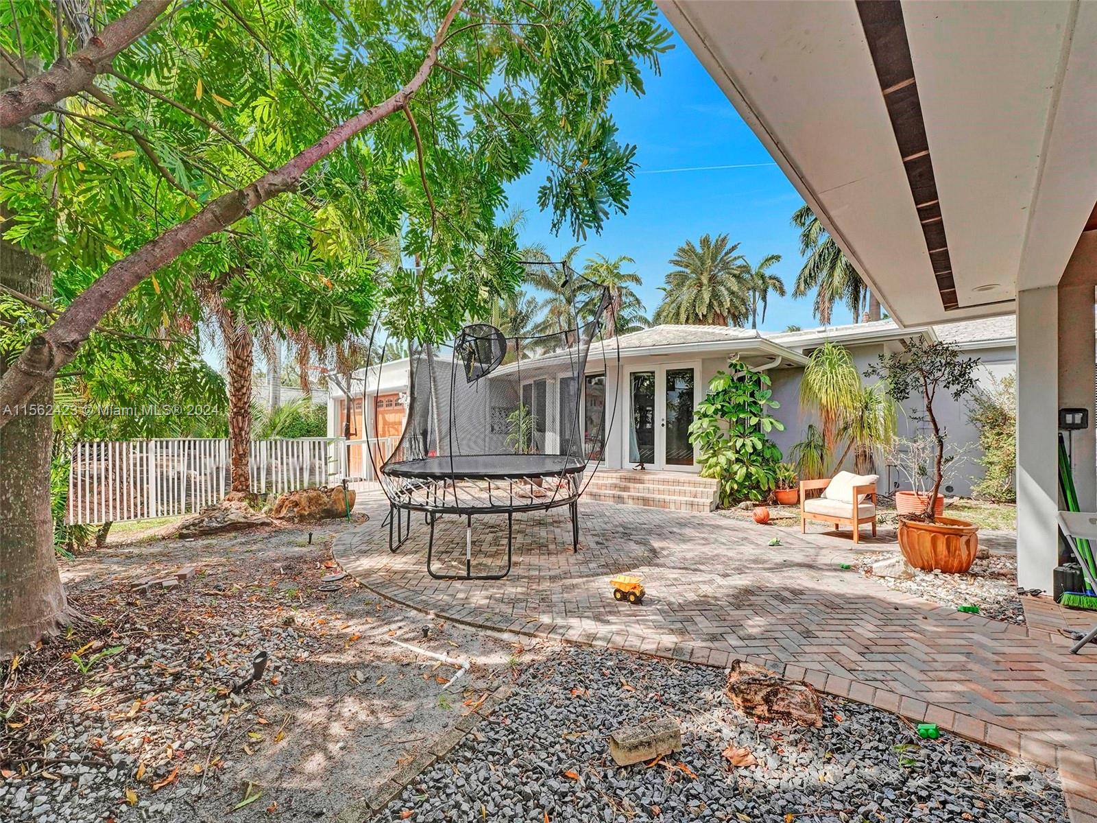 900 Tyler St, Hollywood, Florida 33019, 4 Bedrooms Bedrooms, ,4 BathroomsBathrooms,Residential,For Sale,900 Tyler St,A11562423