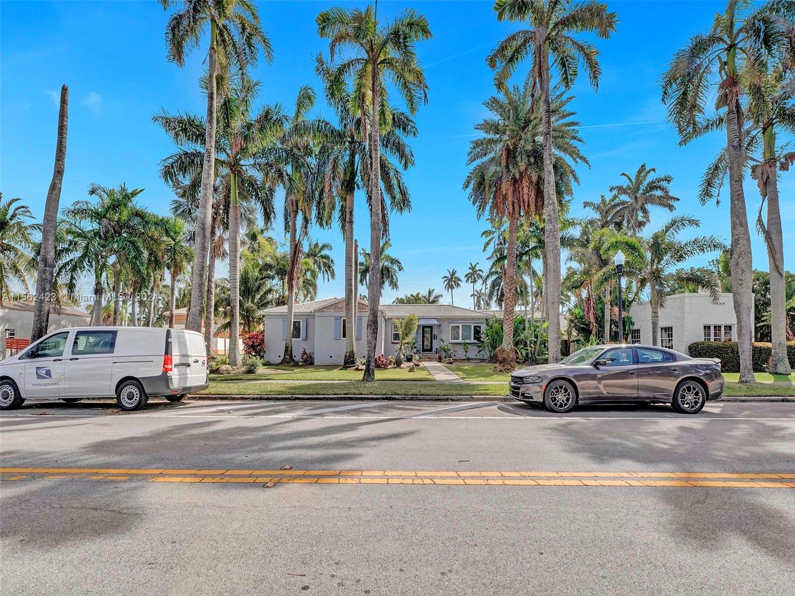 900 Tyler St, Hollywood, Florida 33019, 4 Bedrooms Bedrooms, ,4 BathroomsBathrooms,Residential,For Sale,900 Tyler St,A11562423