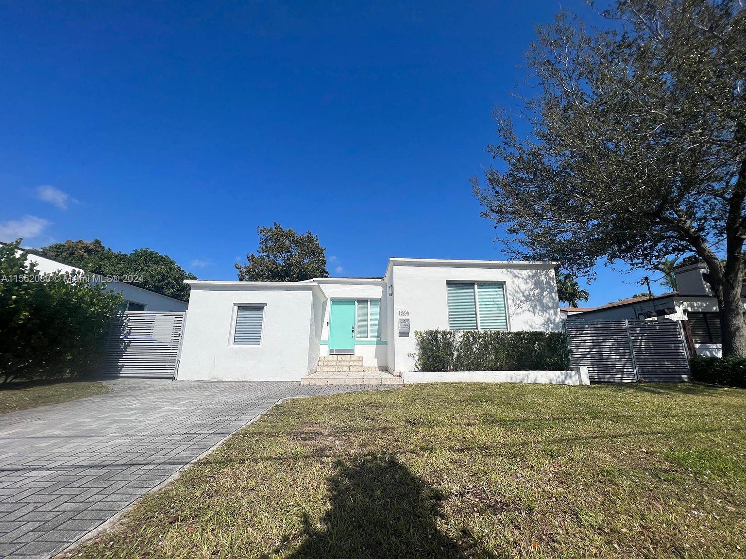 1265 SW 19th Ter 0, Miami, Florida 33145, 3 Bedrooms Bedrooms, ,3 BathroomsBathrooms,Residentiallease,For Rent,1265 SW 19th Ter 0,A11562080