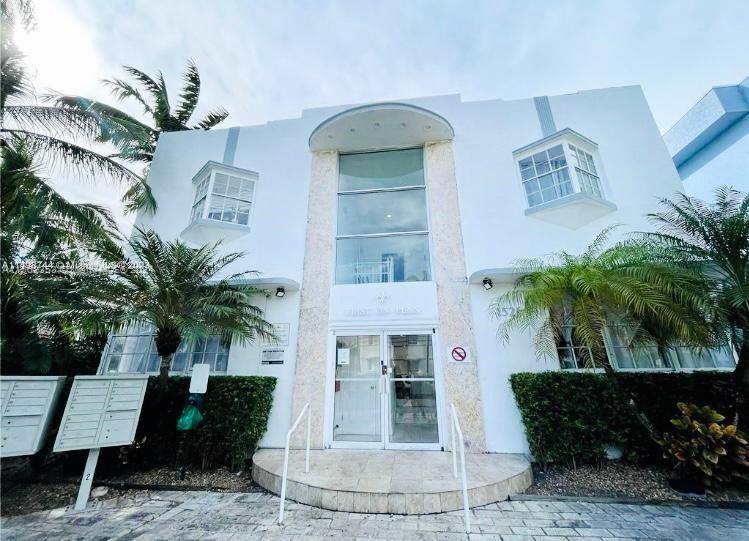 1526 Pennsylvania Ave 20, Miami Beach, Florida 33139, 1 Bedroom Bedrooms, ,1 BathroomBathrooms,Residentiallease,For Rent,1526 Pennsylvania Ave 20,A11562353